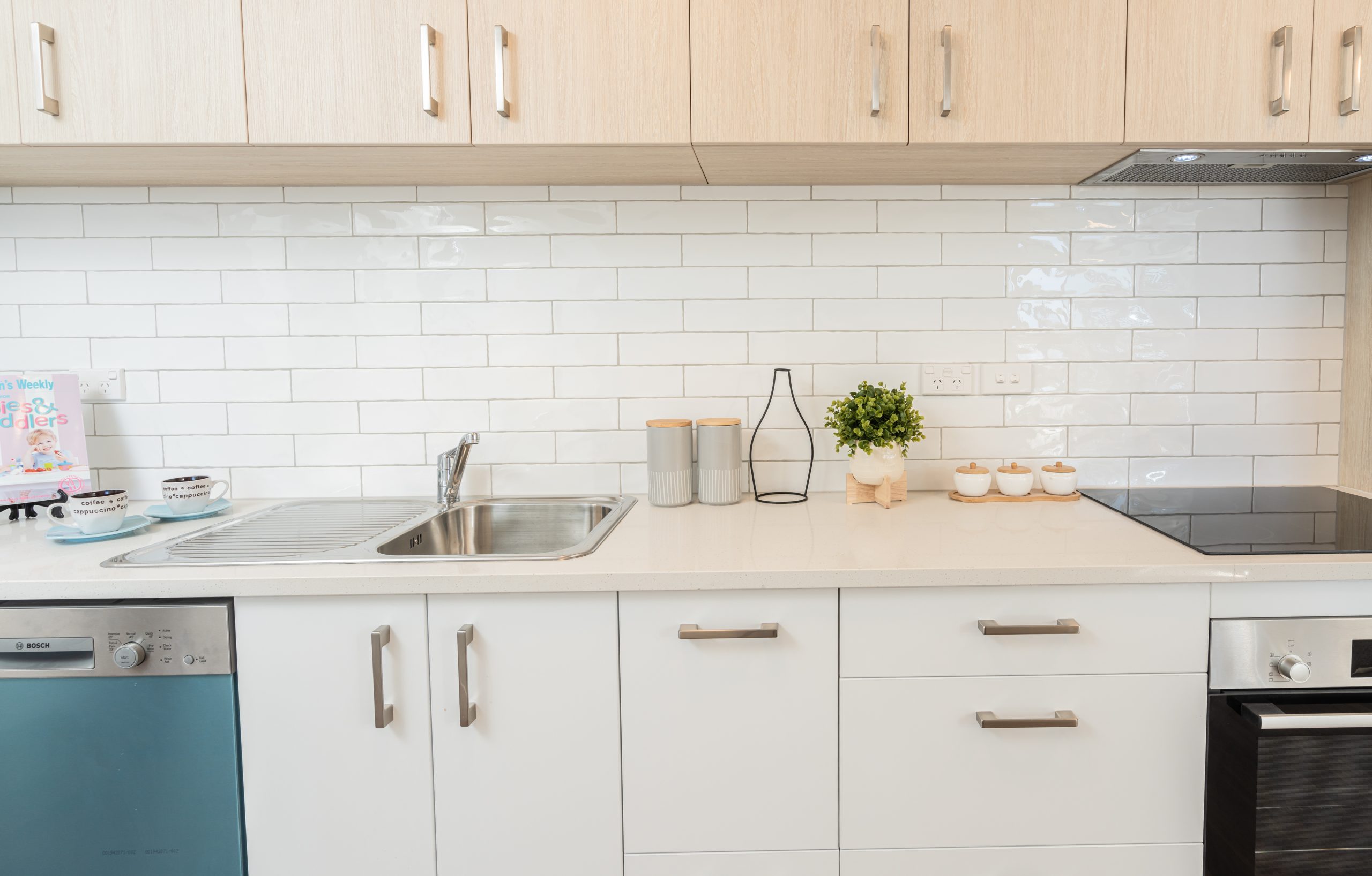 Kenderdine Apartment kitchen